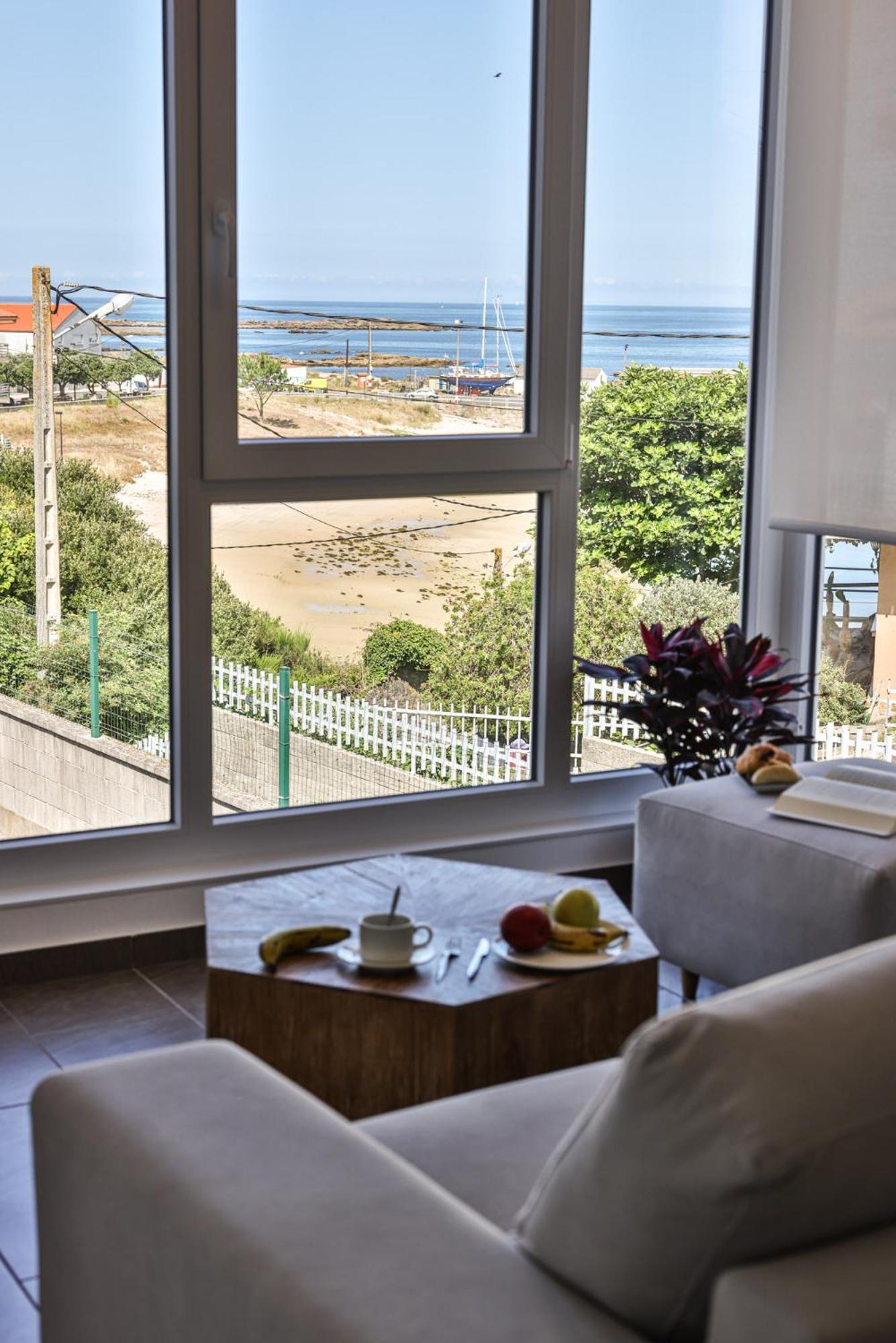 Apartamentos Portocubela Lira  Exteriör bild